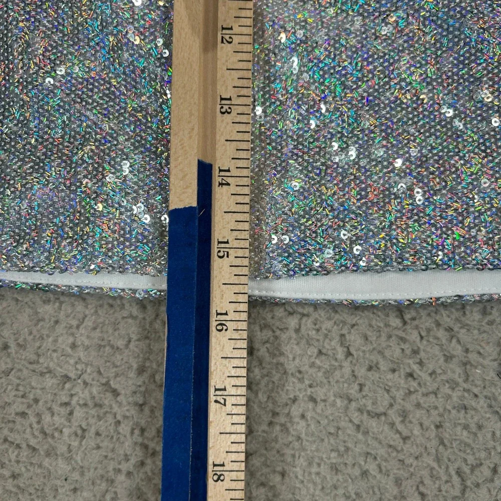 Forever 21 Womens Silver Holographic Sequin Mini Skirt Size Small Party Disco - Picture 5 of 6